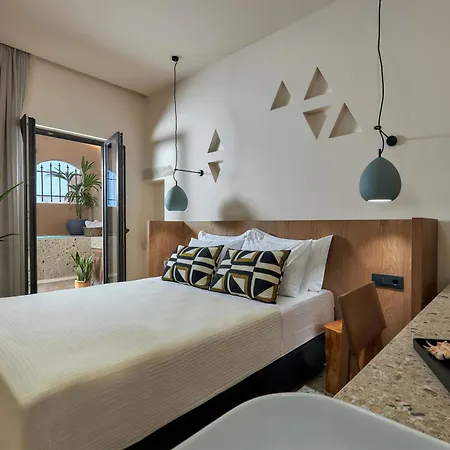 Villa Kaptara Premium Villa, Plunge Pool & Jacuzzis