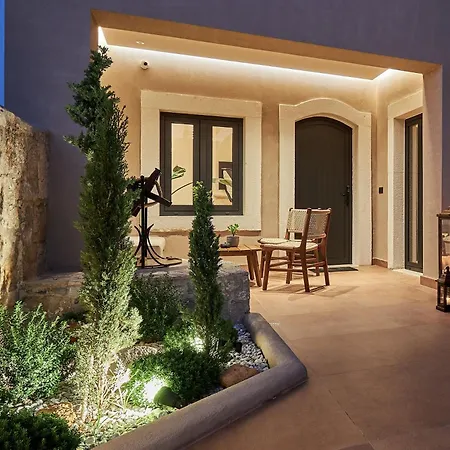 Villa Kaptara Premium Villa, Plunge Pool & Jacuzzis *
